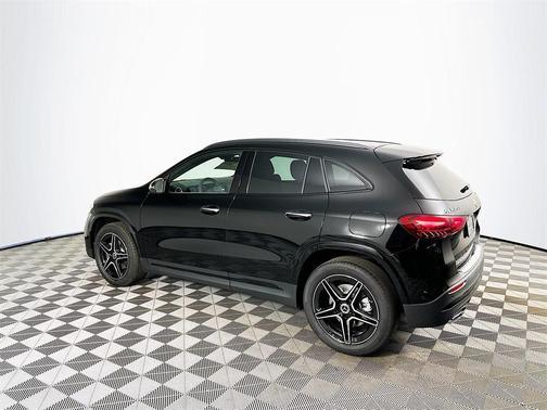 2026 Mercedes-Benz GLA 250 Base 4MATIC