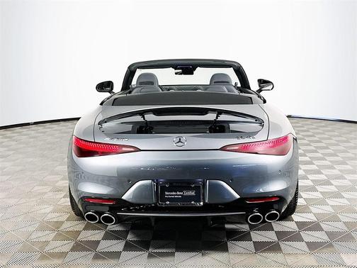 2023 Mercedes-Benz AMG SL 43 Base