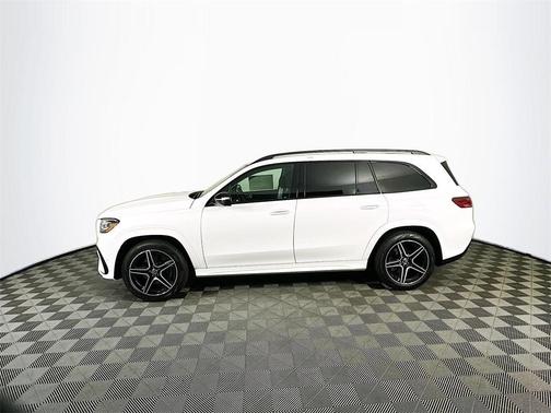 2025 Mercedes-Benz GLS 450 4MATIC