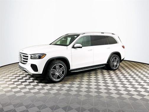 2026 Mercedes-Benz GLS 450 4MATIC