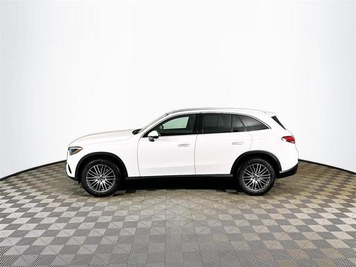 2026 Mercedes-Benz GLC 300 Base 4MATIC