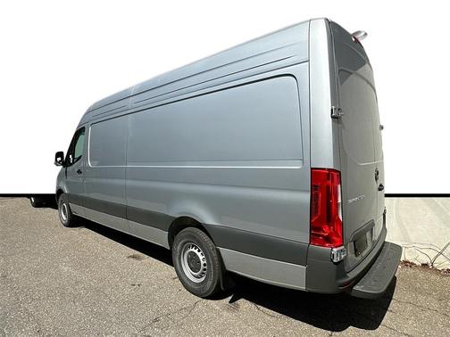 2025 Mercedes-Benz Sprinter 2500 High Roof