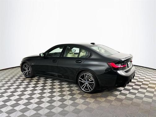 2023 BMW 330e xDrive