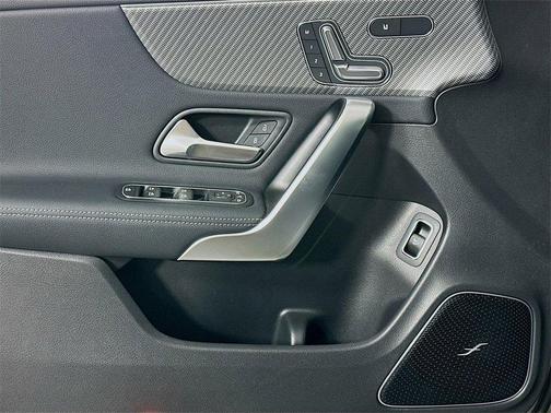 2025 Mercedes-Benz CLA 250 Base 4MATIC
