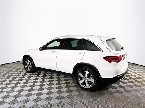 2022 Mercedes-Benz GLC 300 Base 4MATIC