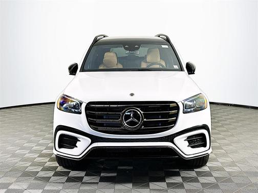 2026 Mercedes-Benz GLS 580