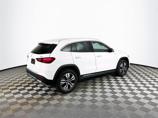 2026 Mercedes-Benz GLA 250 Base 4MATIC