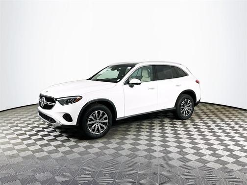 2026 Mercedes-Benz GLC 300 Base 4MATIC