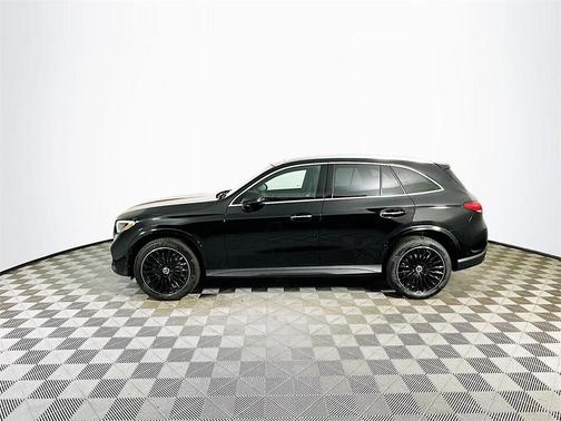 2025 Mercedes-Benz GLC 300 Base 4MATIC