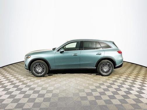 2026 Mercedes-Benz GLC 300 Base 4MATIC