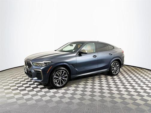 2022 BMW X6 M50i