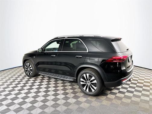 2025 Mercedes-Benz GLE 450e Base 4MATIC
