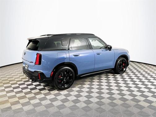 2025 MINI Countryman John Cooper Works