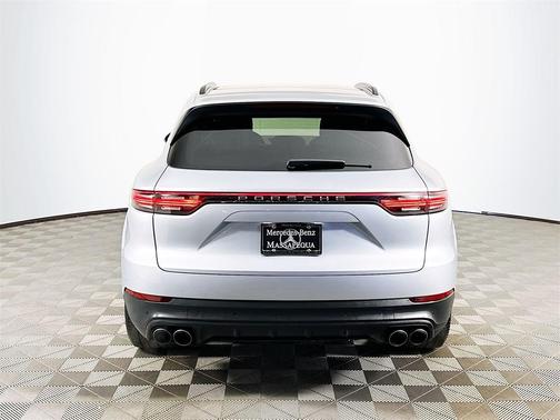 2019 Porsche Cayenne Base