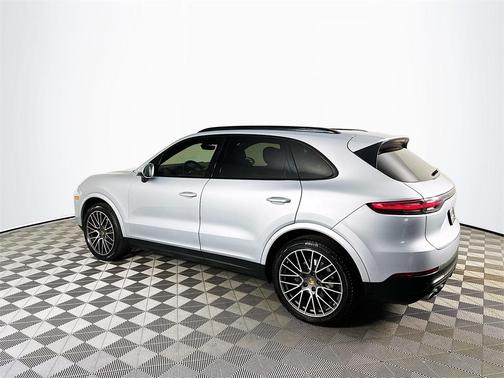 2019 Porsche Cayenne Base