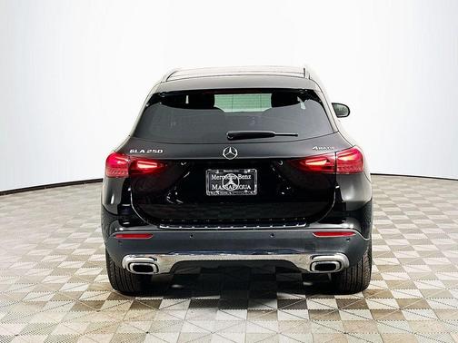 2026 Mercedes-Benz GLA 250 Base 4MATIC