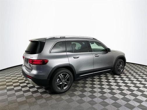 2025 Mercedes-Benz GLB 250 Base 4MATIC