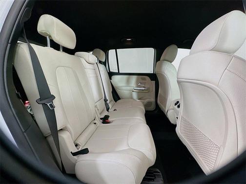 2025 Mercedes-Benz GLB 250 Base 4MATIC