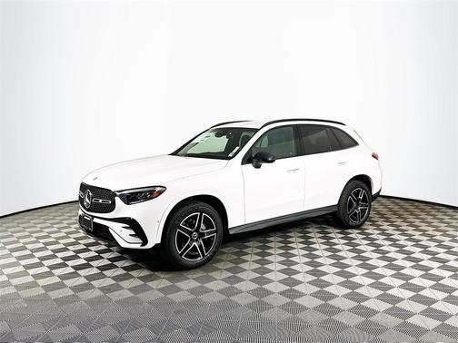 2025 Mercedes-Benz GLC 300 Base 4MATIC