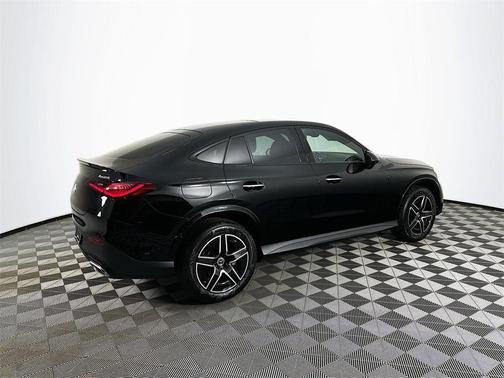 2025 Mercedes-Benz GLC 300 4MATIC Coupe