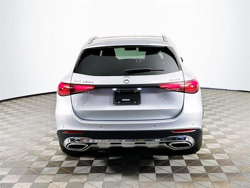 2025 Mercedes-Benz GLC 350e Base 4MATIC