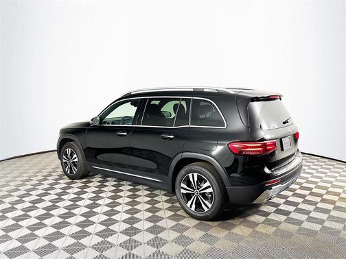 2025 Mercedes-Benz GLB 250 Base 4MATIC