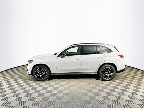 2025 Mercedes-Benz GLC 300 Base 4MATIC