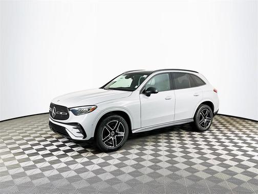 2025 Mercedes-Benz GLC 300 Base 4MATIC