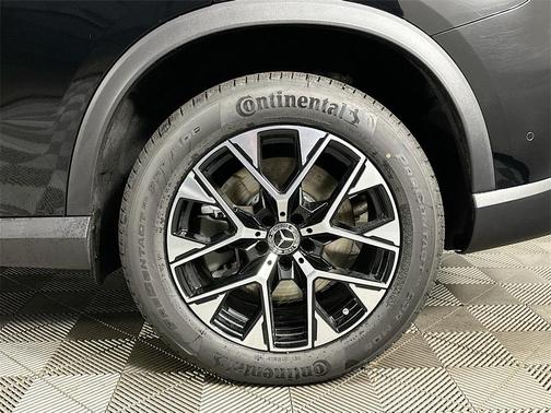 2025 Mercedes-Benz GLC 350e Base 4MATIC
