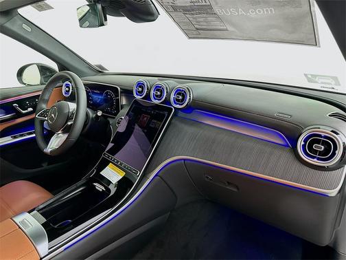 2025 Mercedes-Benz GLC 350e Base 4MATIC