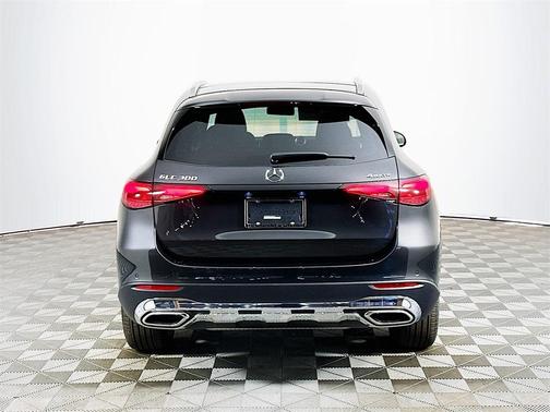 2026 Mercedes-Benz GLC 300 Base 4MATIC