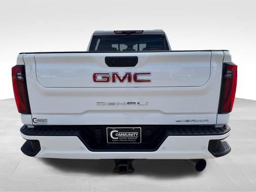 White 2024 GMC Sierra 2500 Denali