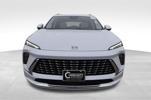 White 2026 Buick Envision Avenir