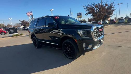 2021 GMC Yukon SLT