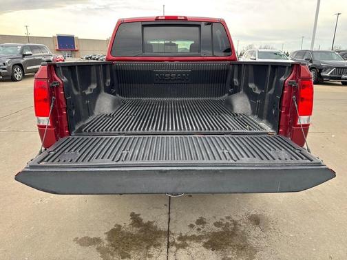 2013 Nissan Titan SV