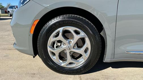 2022 Chrysler Pacifica Limited
