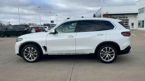 2025 BMW X5 xDrive40i
