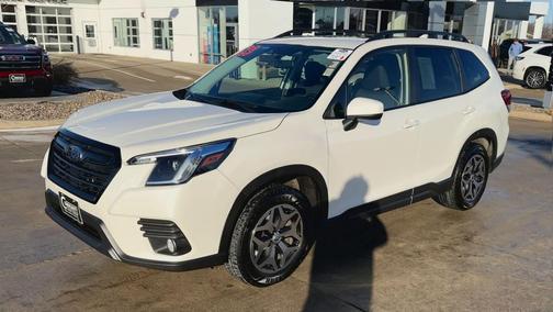 2023 Subaru Forester Premium