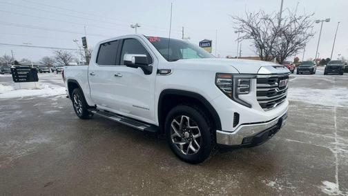 2024 GMC Sierra 1500 SLT