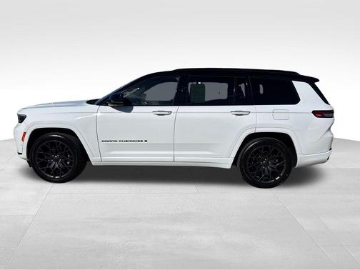 2023 Jeep Grand Cherokee L Summit