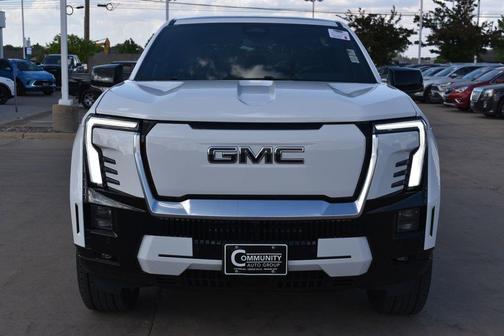 2025 GMC Sierra EV Denali
