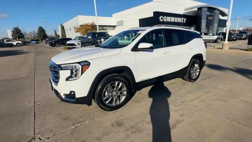 2024 GMC Terrain SLT
