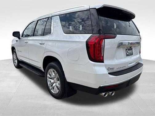 White 2022 GMC Yukon Denali