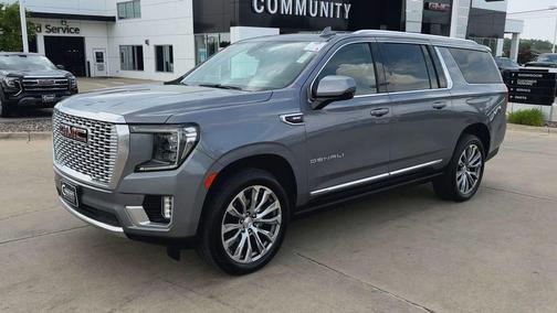2022 GMC Yukon XL Denali