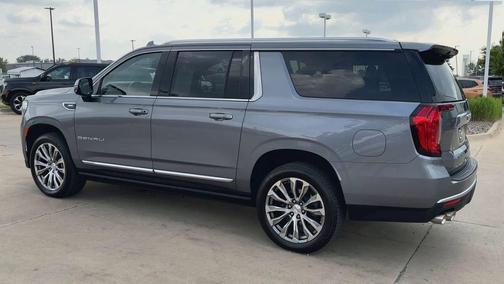 2022 GMC Yukon XL Denali