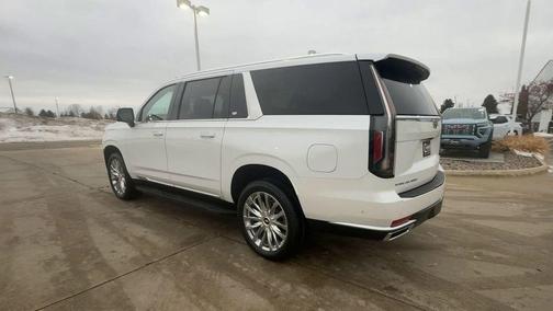 2022 Cadillac Escalade ESV Premium Luxury