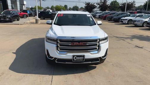 2023 GMC Acadia SLT