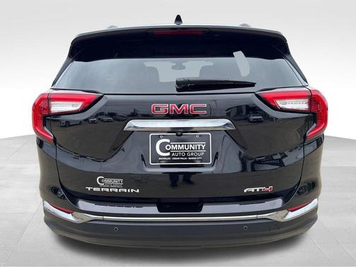 Black 2024 GMC Terrain AT4
