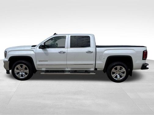 White 2018 GMC Sierra 1500 SLT