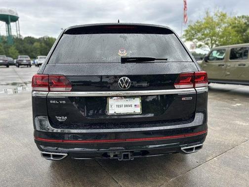 2022 Volkswagen Atlas 3.6L SEL Premium R-Line